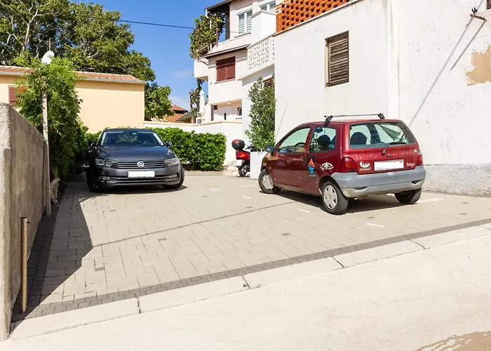 Sepat With Free Parking Place In Baška